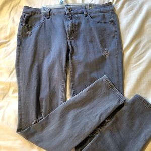 Gray American Eagle Ripped Jeans